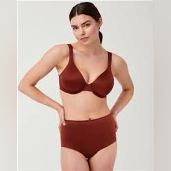 NWT - SPANXsmooth™ Satin Brief - Picture 1 of 7